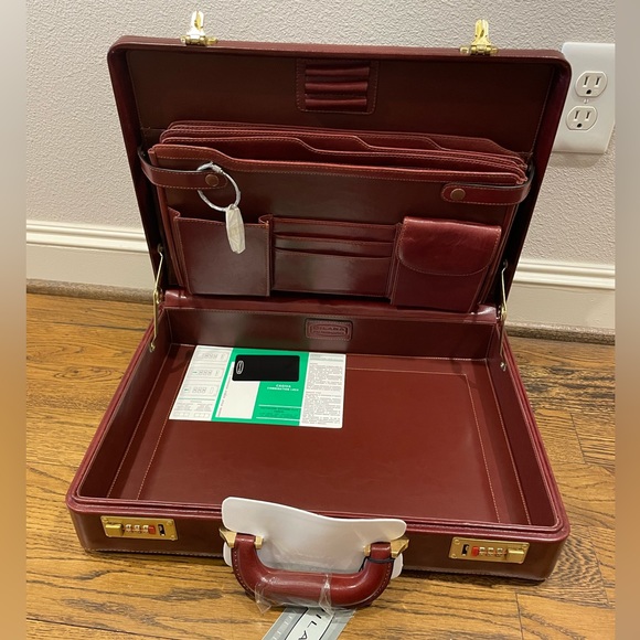 Dilana leather 4” attaché in cognac - Picture 9 of 13